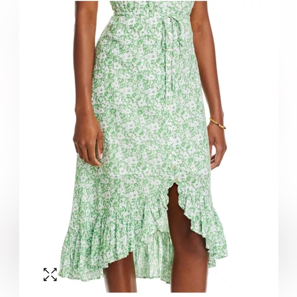 Rails NEW XXL
Frida Sleeveless V Neck Midi Dress - Picture 6 of 14